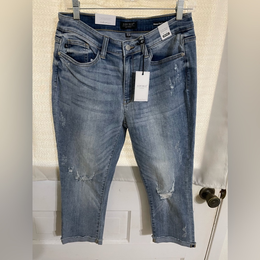 Judy Blue Skinny Fit Capri